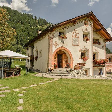 Appartamento Chasa Curtins Valchava Esterno foto